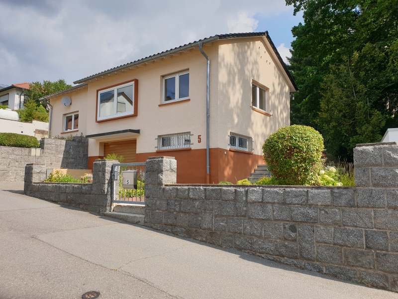 
	Einfamilienhaus mit tollem Grundstück…
